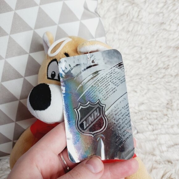 NWT Vintage NHL Calgary Flames Rare Collectible Licensed Mascot Small Plush - Picture 3 of 6